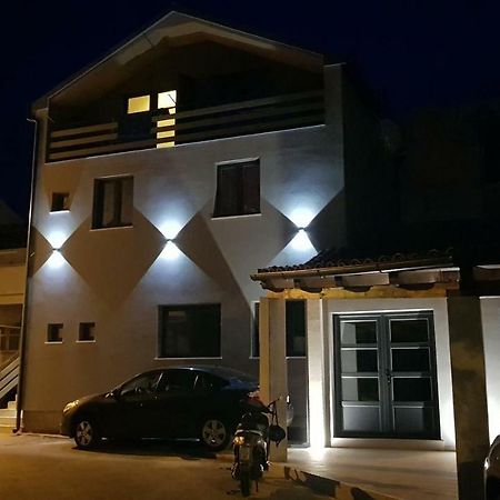 Elizabeta Deluxe Rooms 比奥格勒·纳·莫鲁 外观 照片