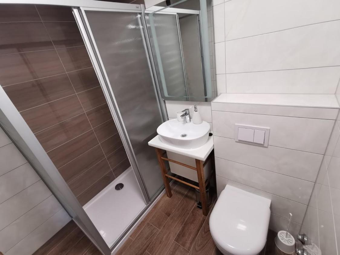 Elizabeta Deluxe Rooms 比奥格勒·纳·莫鲁 外观 照片