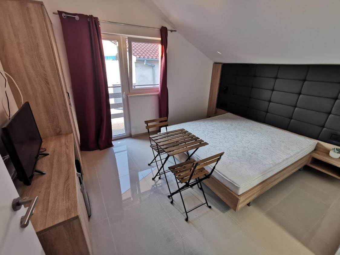 Elizabeta Deluxe Rooms 比奥格勒·纳·莫鲁 外观 照片