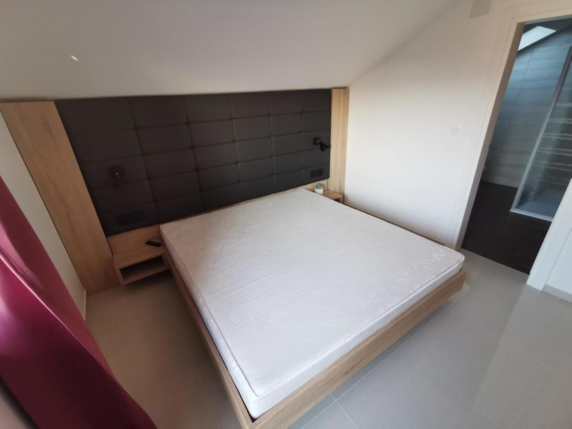 Elizabeta Deluxe Rooms 比奥格勒·纳·莫鲁 外观 照片